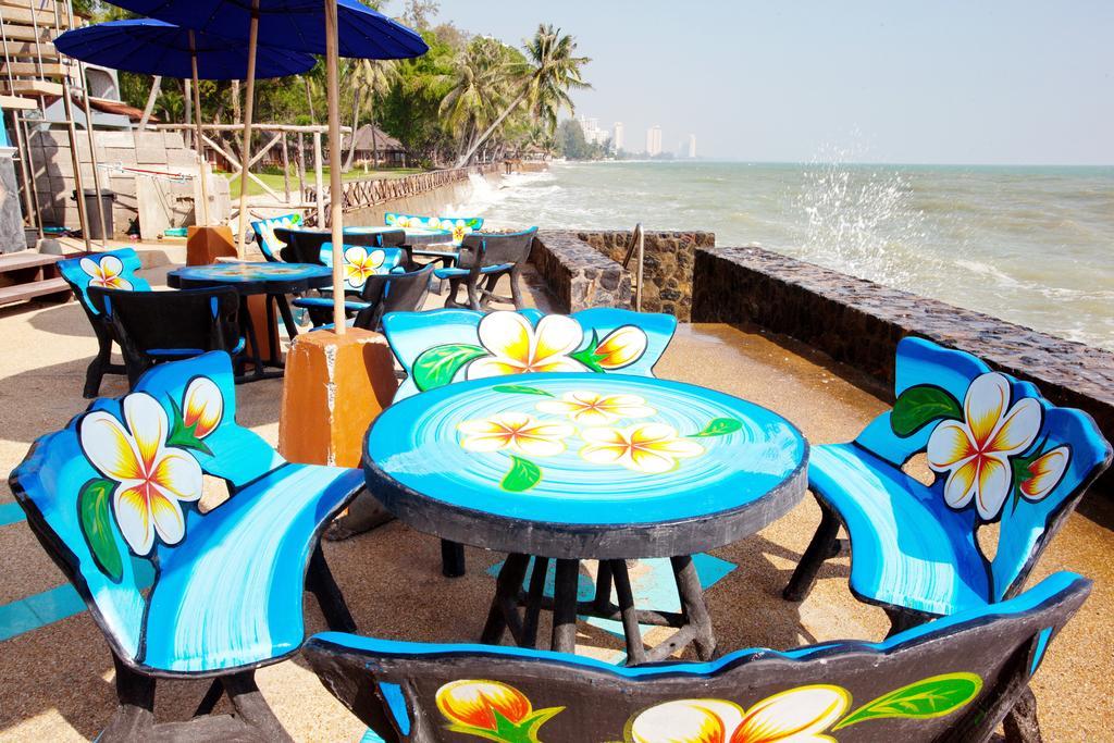 Sea Breeze Guest House Cha-Am Ngoại thất bức ảnh