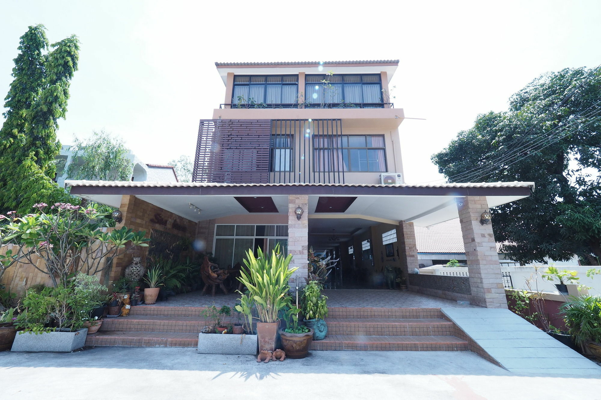 Sea Breeze Guest House Cha-Am Ngoại thất bức ảnh